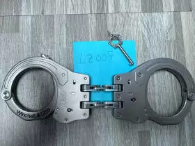 56500 ASP SENTRY CUFFS Handcuffs