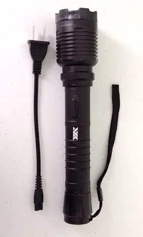 DZS9000PK DAY ZERO SURVIVAL Stun Gun Flashlight Rechargeable