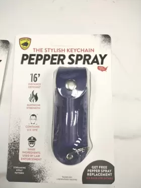 804879363064 GUARD DOG Maximum Pepper Spray Holder Contains