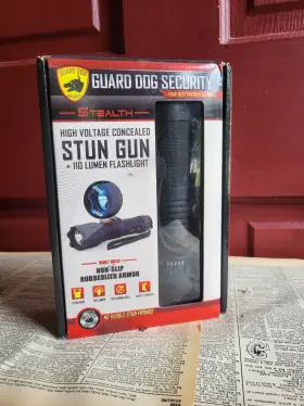 0487917057 GUARD DOG SECURITY Stealth Stun Gun Flashlight