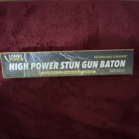 Kwik Force 59-a-808 High Power Stun Gun Baton Mini Rechargeable Flashlight Black