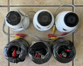 LAE223S-C LOREX High Definition Dome Security Cameras Cables