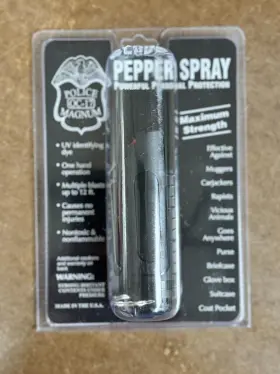 801608044041 POLICE MAGNUM Pepper Spray Keychain Defense