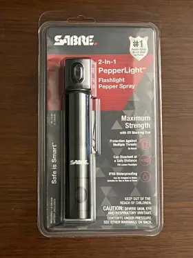 10050 SABRE Pepperlight Flashlight Pepper Spray