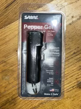 Sabre 023063106274 Hc-bk-23oc Black 10-foot Range Keychain Self Defense Pepper Spray