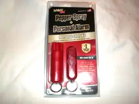 023063106618 SABRE Pepper Spray Alarm Safety Keyring Pocket