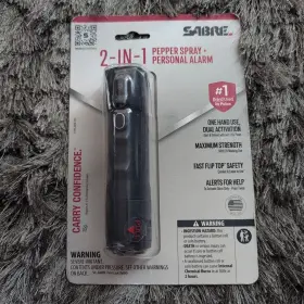 10050 SABRE Pepperlight Pepper Spray Alarm
