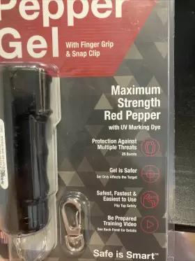 023063153087 SABRE Pepper Gel Finger Grip Snap Clip Bursts #2