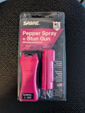 S7B-HCBK SABRE Stun Gun Pepper Spray