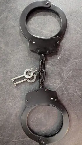 MI220041BK SCORPION Miscellaneous Handcuffs Steel #2