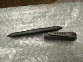 TA-TP2BK TOM ANDERSON Anodized Elite Tactical Pen Glass #2