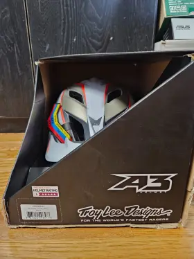 887202496578 TROY LEE DESIGNS Mips Helmet Intake