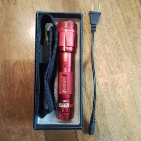 TASERT03R VIPERTEK Stun Gun Led Tactical Flashlight