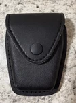 Safariland Duty Gear 190-2 Handcuff Pouch Composite Sturdy Top Flap Snap Nwot. Fixed Price $25.00.